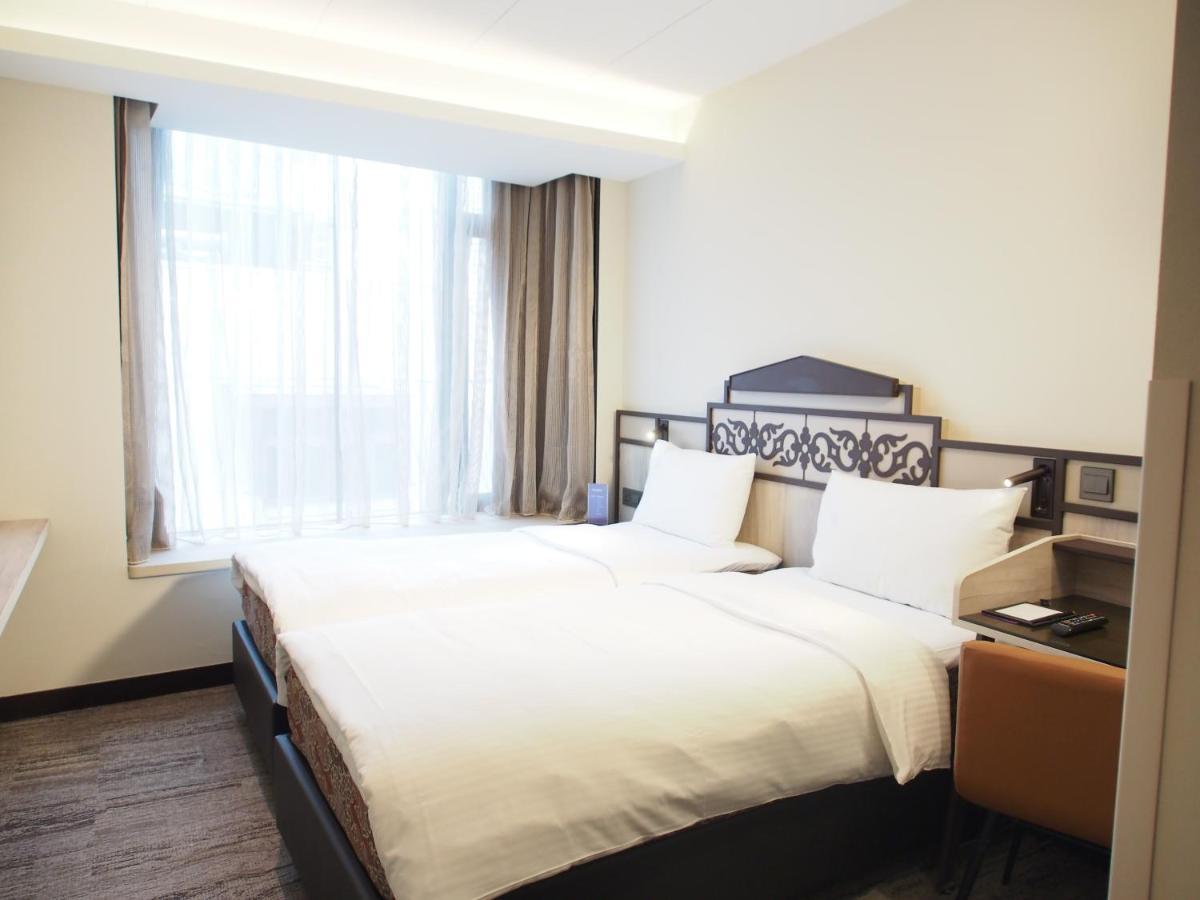 Aqueen Prestige Hotel Lavender Singapore Exterior photo
